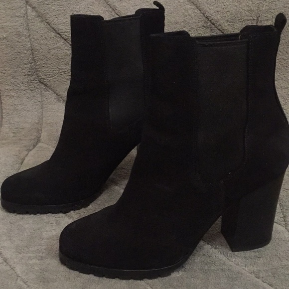 Authentic Coach boots - Picture 2 of 5